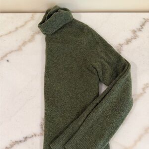 Abercrombie & Fitch Olive Green Turtleneck Sweater